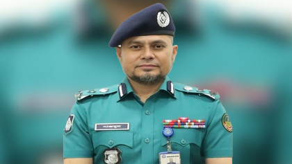 নজিরবিহীন সাফল্যের পরও সরানো হলো জিএমপি কমিশনার ড. নাজমুল করিম খান
