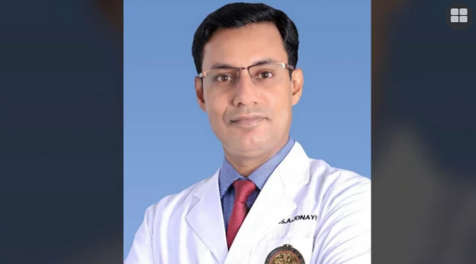 প্রথম বাংলাদেশি হিসেবে স্পাইন ফেলোশিপ স্বীকৃতি পেলেন ডা. শরীফ আহমেদ