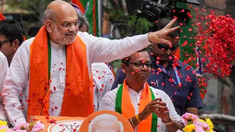 কলকাতায় অমিত শাহ, রাজ্য সরকার গঠনের তৎপরতা, কাল শপথ
