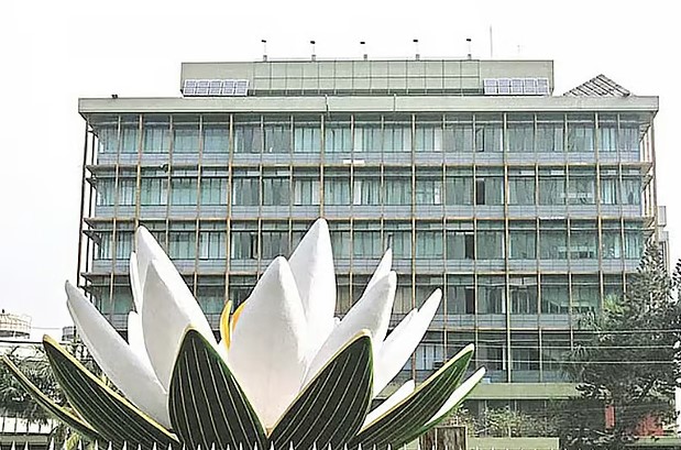 বড় শিল্পগোষ্ঠীর বৃহৎ ঋণের সীমা বাড়ল