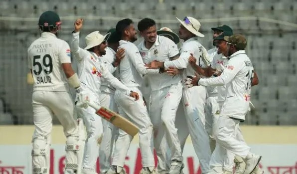 তাসকিনের জোড়া আঘাত, ২৩ রানে ২ উইকেট নেই পাকিস্তানের